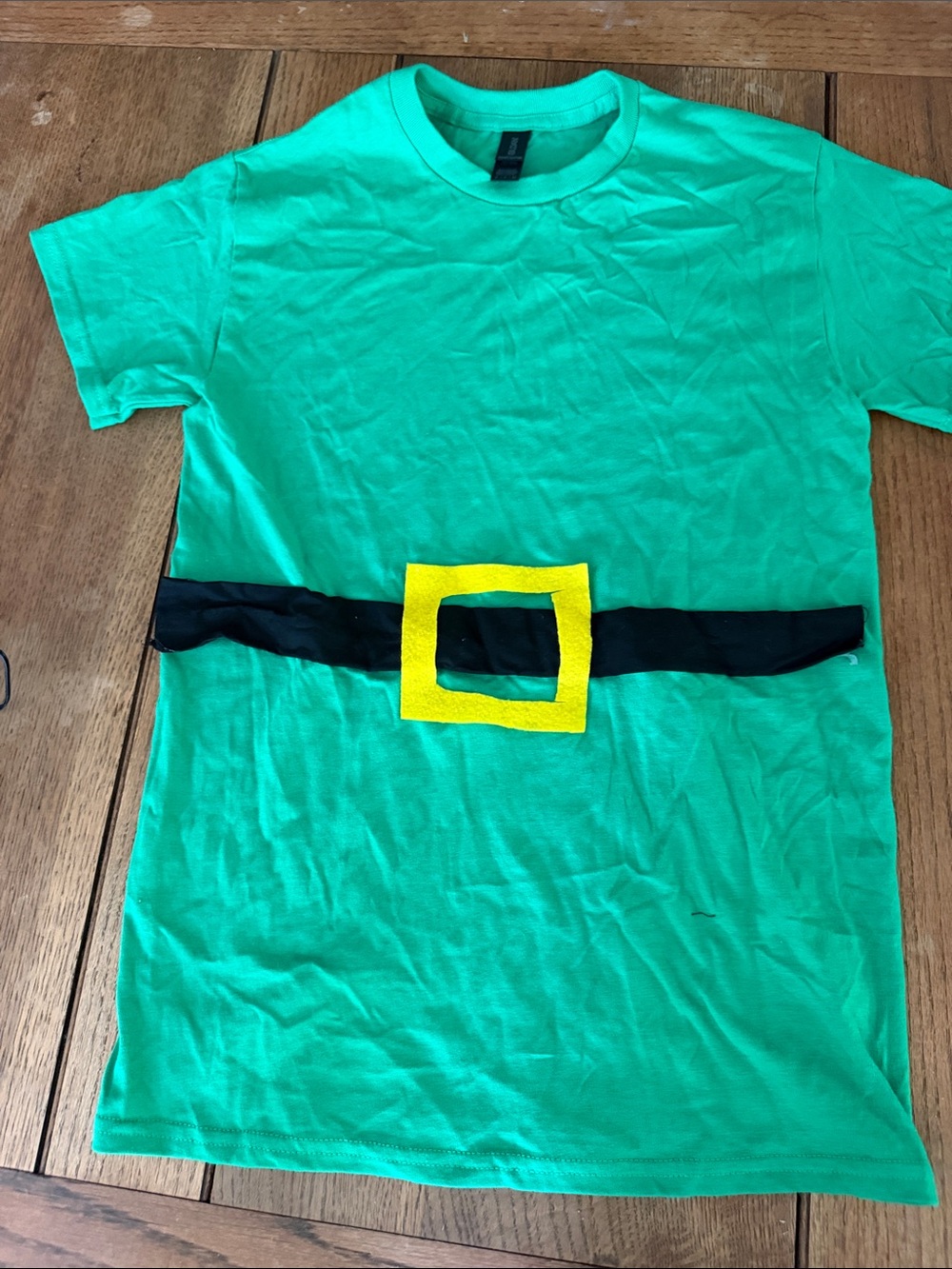 Kids or ladies Green Elf Costume T-Shirt with Black Belt and Yellow Buckle